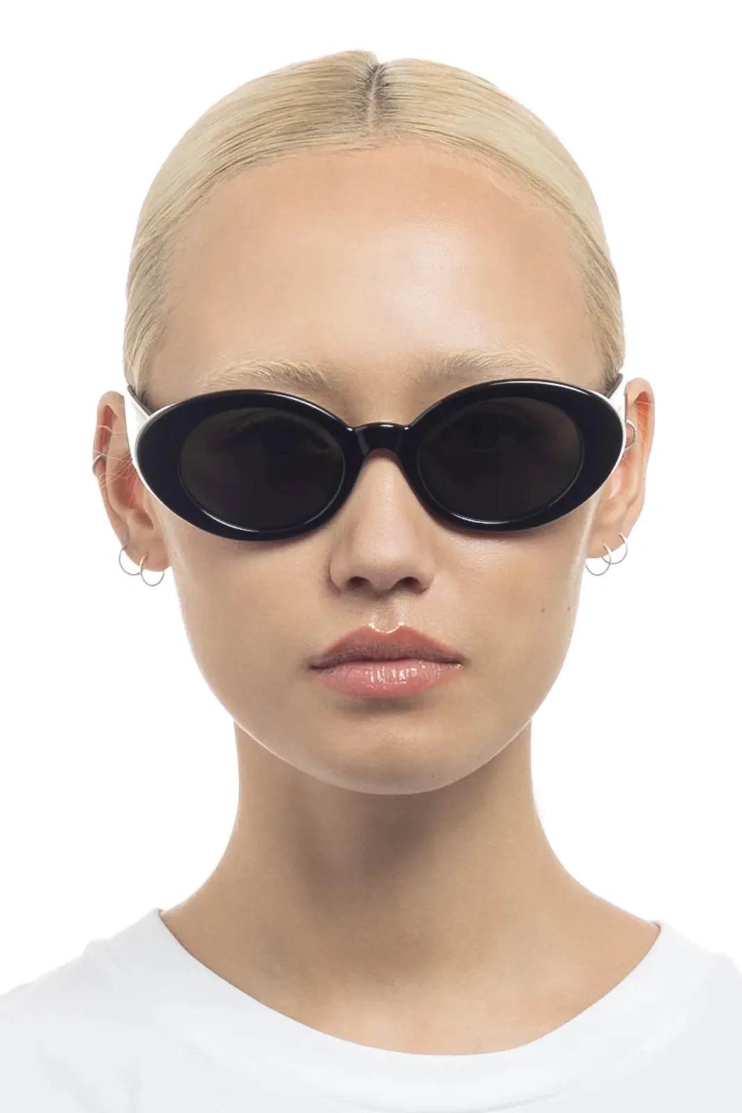 NOUVEAU SUNGLASSES (Black)
