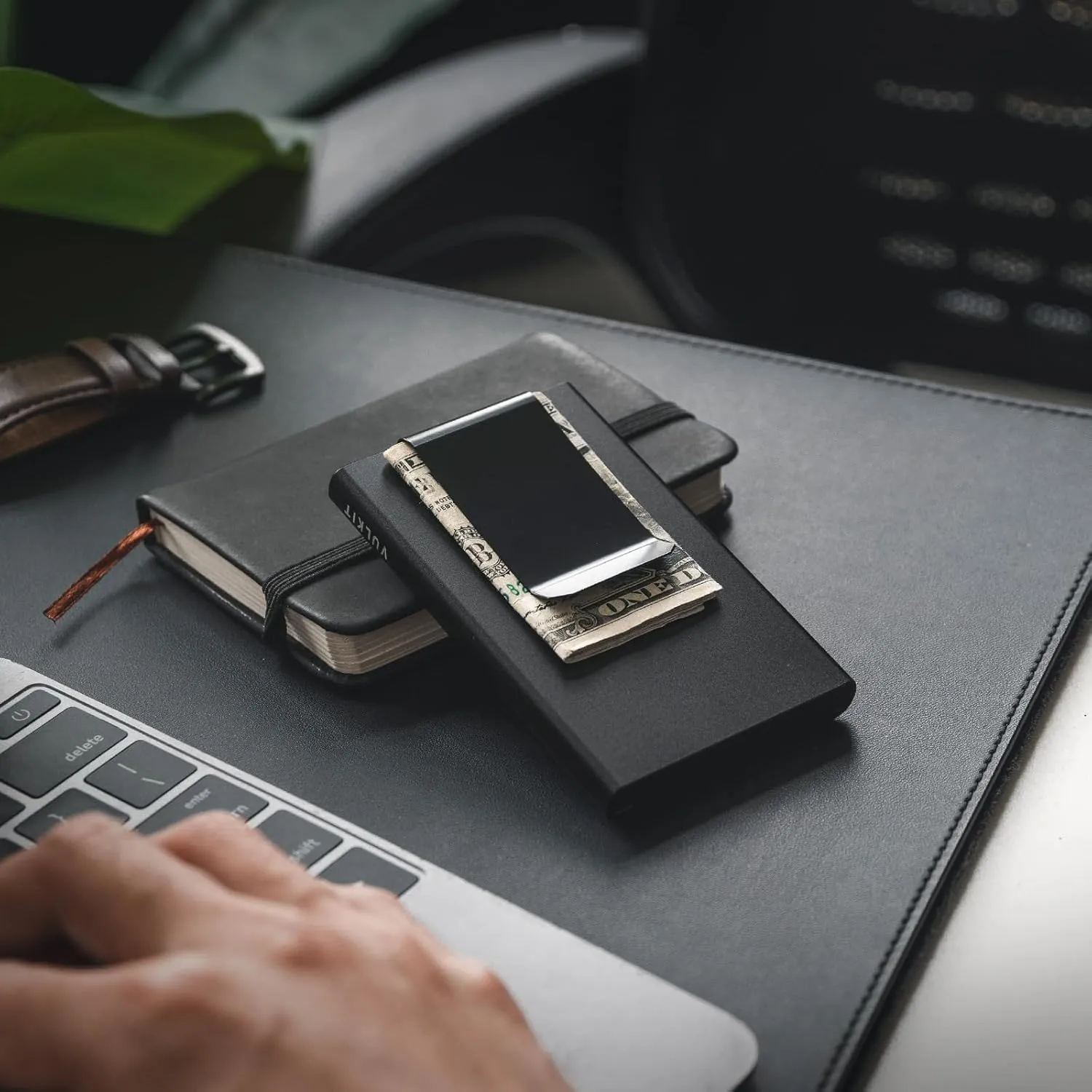 VULKIT Slim Card Wallet with Money Clip, Metal POP UP Credit Card Holder RFID Blocking, Carbon Black